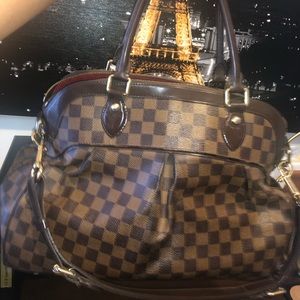 Large Louis Vuitton Damier Trevi  handbag